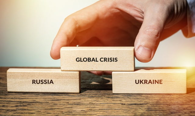 Les tensions internationales s'intensifient guerre commerciale, conflit en Ukraine et défis européens